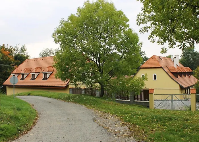 بيت ضيافة Mlyn